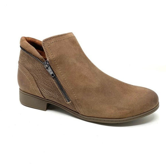 Cobb Hill Crosbie Booties Taupe - Picture 1 of 6